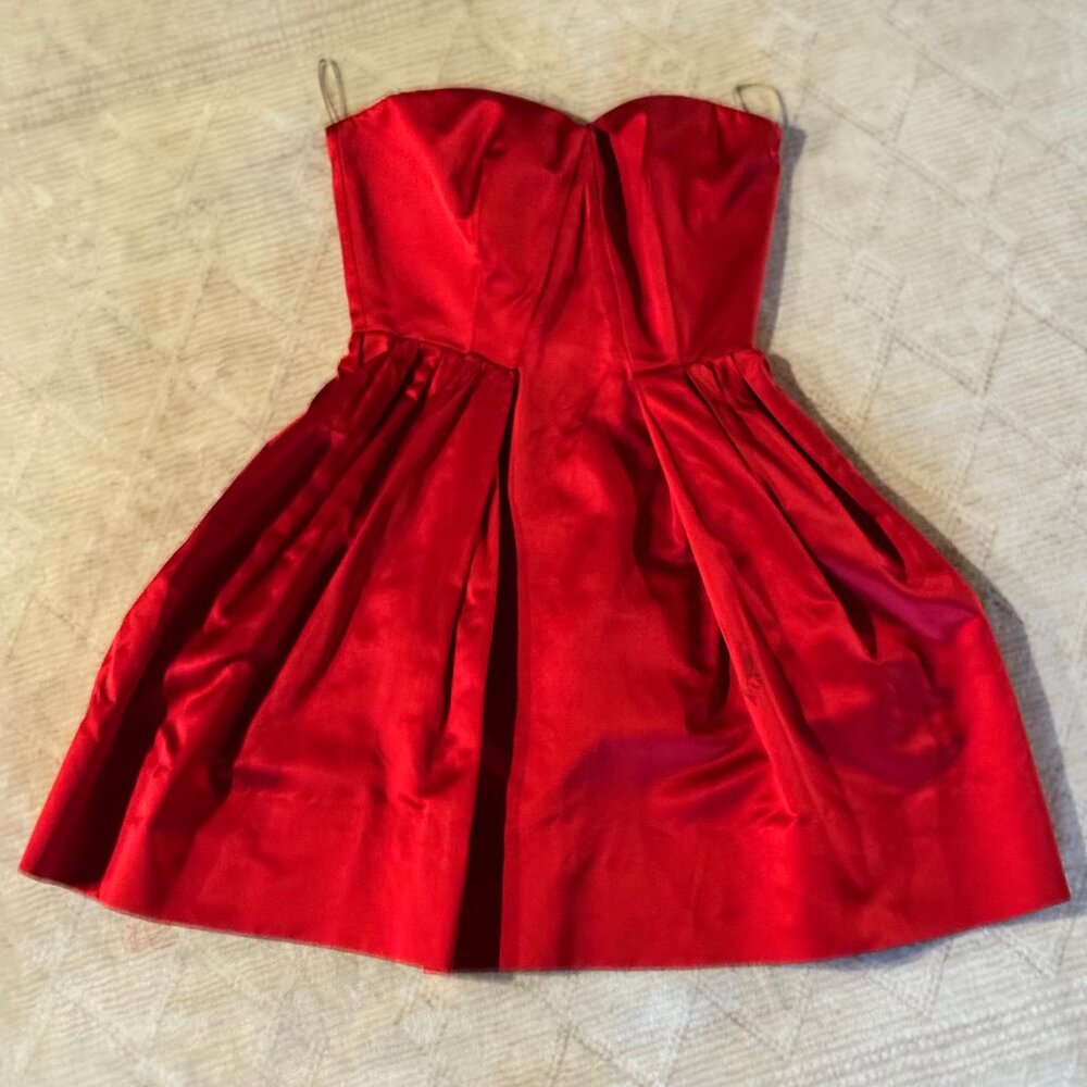 Miu Miu Red Strapless Sweetheart Mini Dress IT 36 (XS)